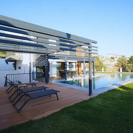 Villa Mona Ovacık Luxury Çeşme
