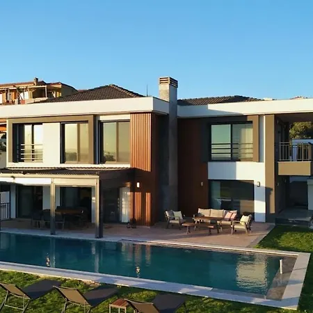 Mona Ovacik Luxury Villa