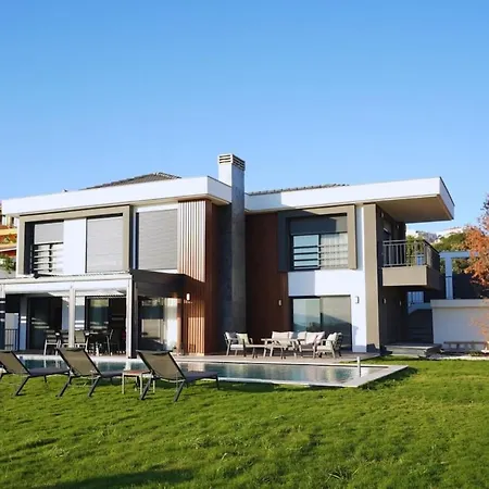 Mona Ovacik Luxury Villa
