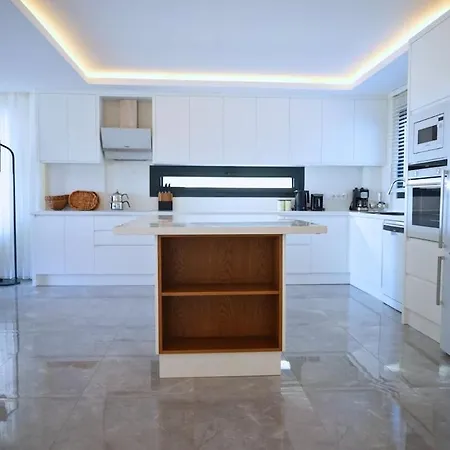 Mona Ovacik Luxury Villa