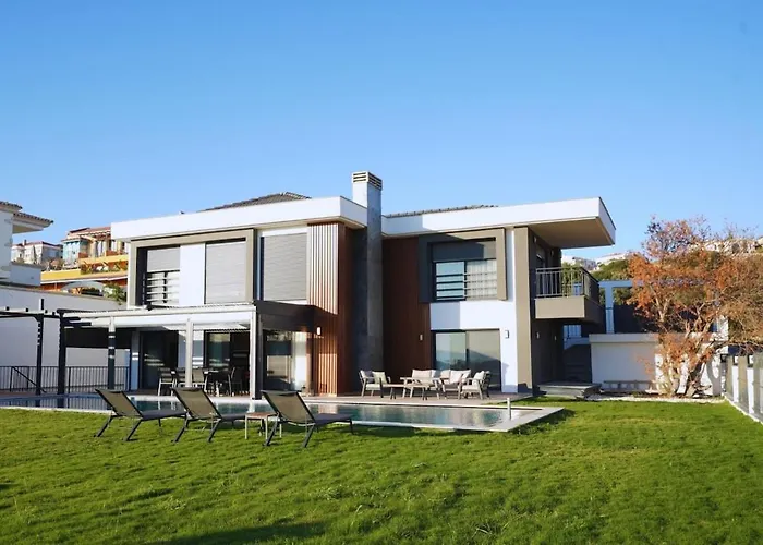 Mona Ovacik Luxury Вілла